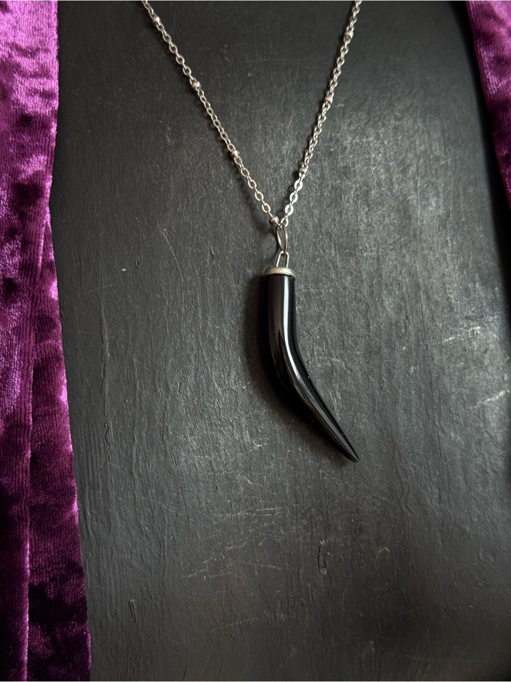 Black obsidian Horn Pendant Necklace protection jewelry witchy southern gothic - Picture 5 of 6